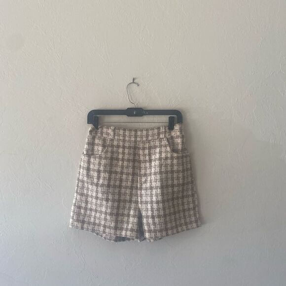 Tweed cream tan 2 piece short sleeve short set. - Picture 3 of 7